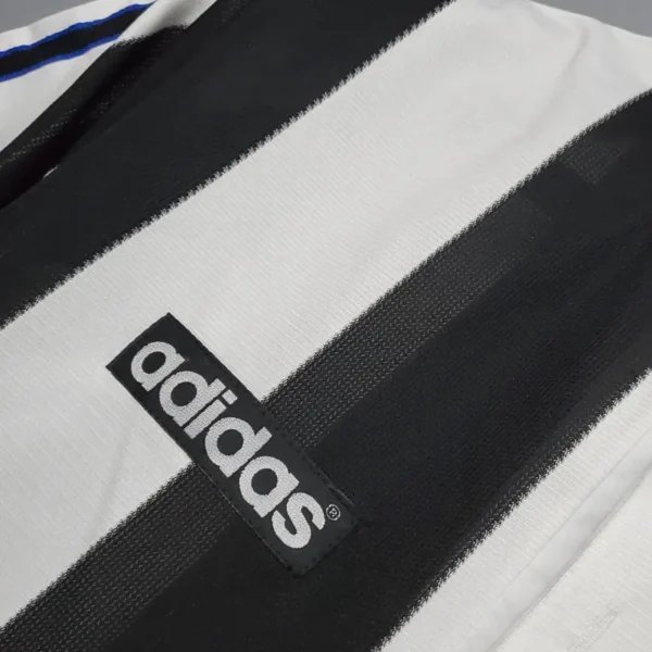 1995/97 Newcastle Retro Jersey Home Long Sleeve - Image 5
