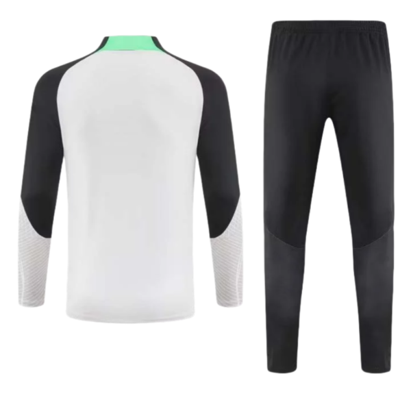 Liverpool Half-Pull Training Suit Gray-white Jersey 2023/2024 - Image 2