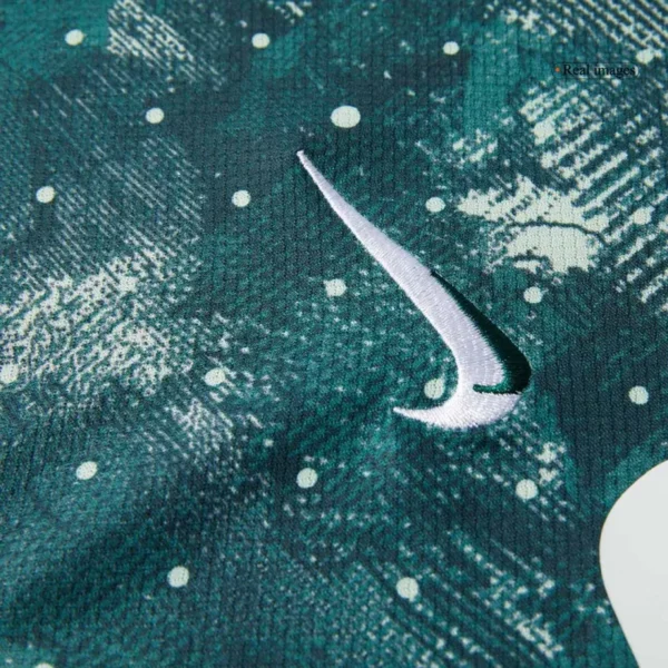 2024/25 Tottenham Hotspur Third Jersey - Image 4