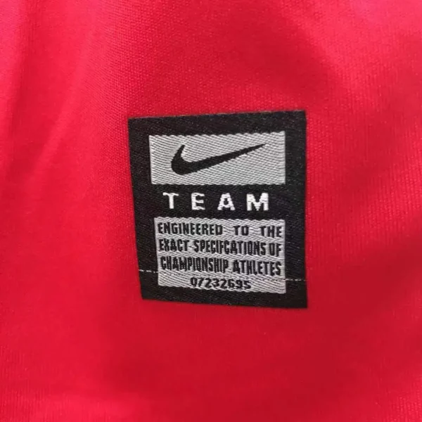 2009/10 Manchester United Retro Jersey Home - Image 8