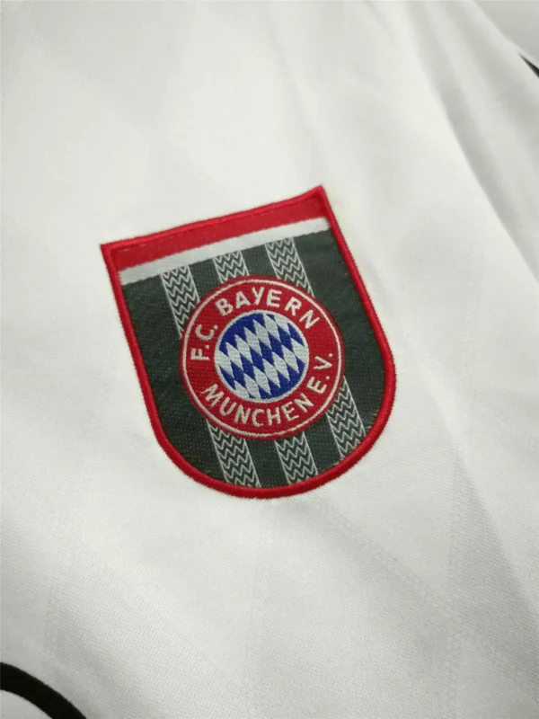 95-96 Bayern Munich Retro Jersey Away - Image 3