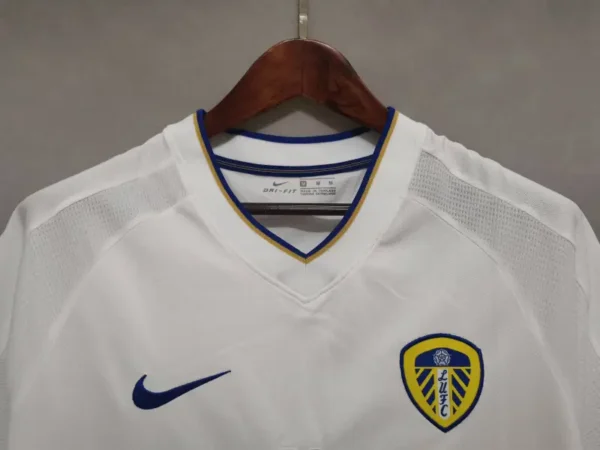 2000/01 Leeds United Retro Jersey Home - Image 3