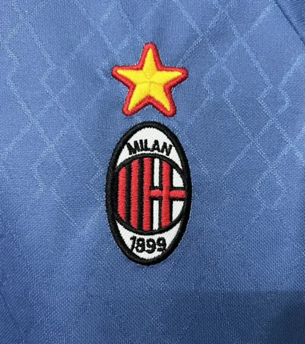 AC Milan Retro Jersey Away 1995/96 - Image 4